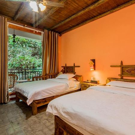 Yangshuo Scenic Mountain Retreat Otel Dış mekan fotoğraf